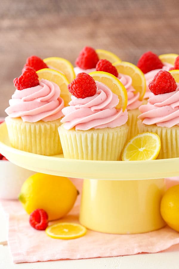 Easy Lemon Raspberry Cupcakes