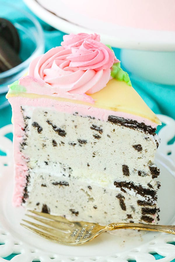 Tutorial: A beautiful OREO ice cream cake decorated for Mothers Day!