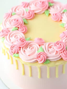 Cream Colour Buttercream Cake – Miss Cake
