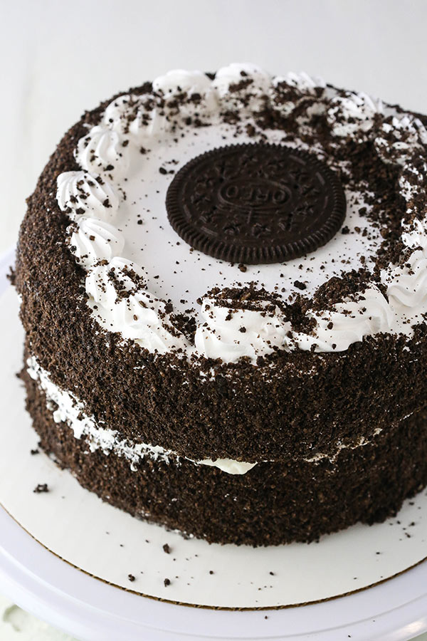 Tutorial: A beautiful OREO ice cream cake decorated for Mothers Day!