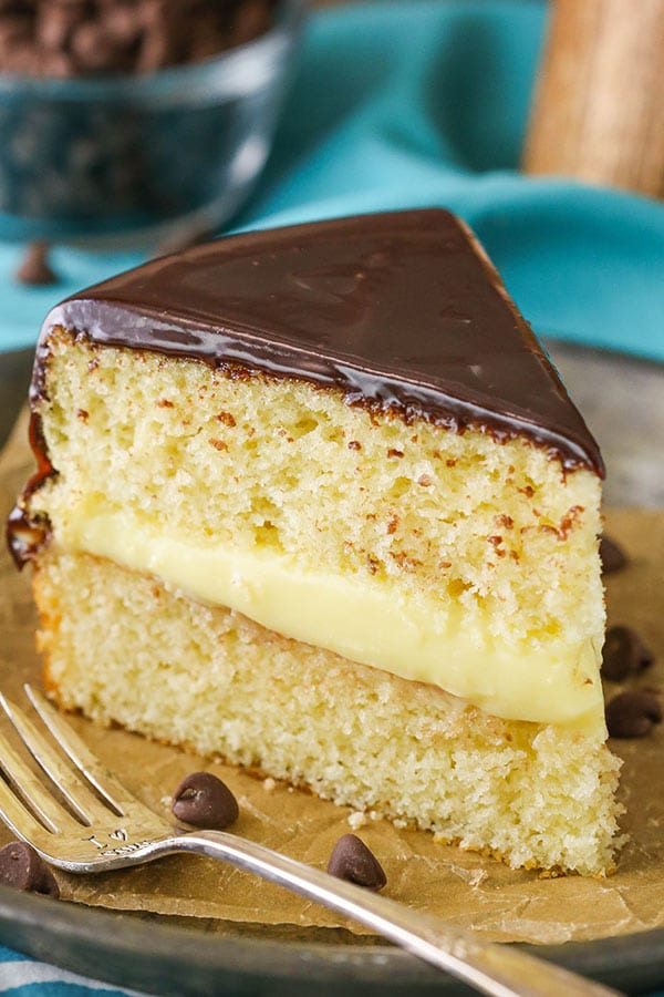 Easy Boston Cream Pie Recipe - Life, Love and Sugar