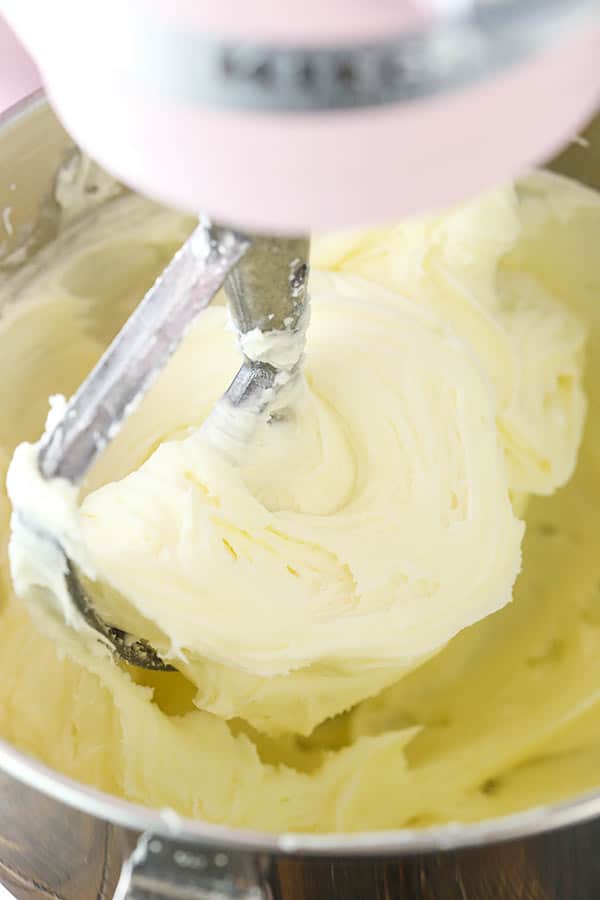 Cream Cheese Frosting - perfect for piping on cupcakes and cakes!