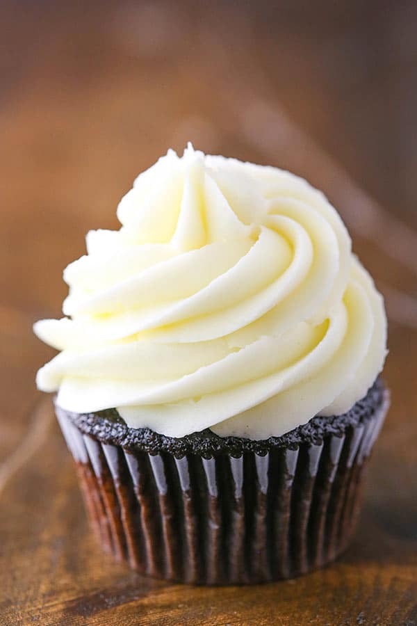 The Best Cream Cheese Frosting Recipe