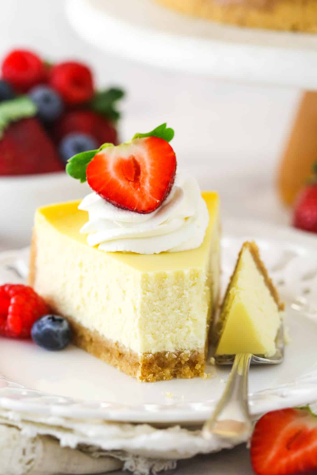 Cheesecake Recipe - Make the creamiest cheesecake ever! - VIDEO