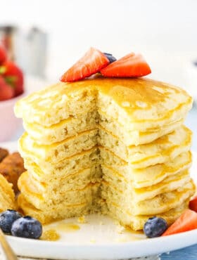 Best Homemade Pancakes Recipe | Old Fashioned Fluffy Pancakes