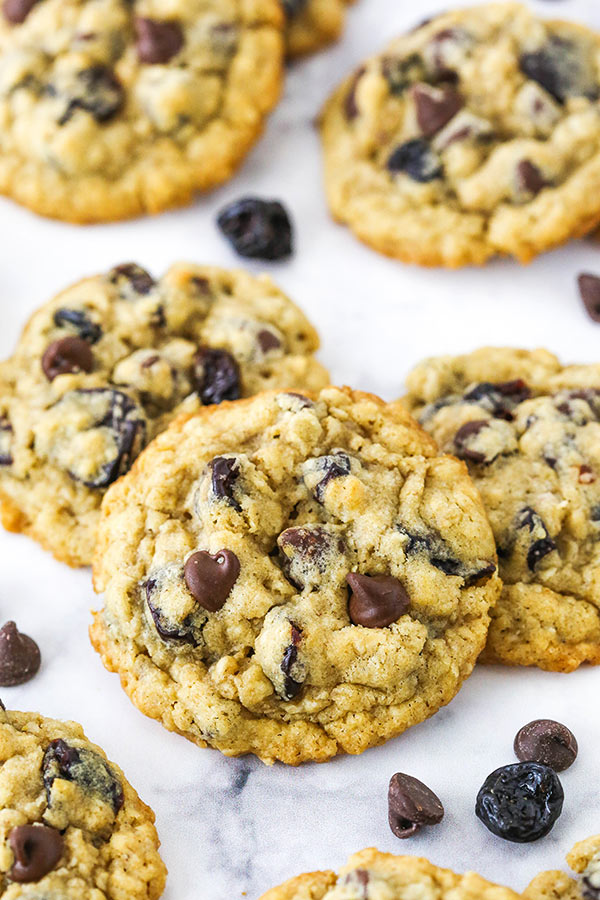 Chewy Cherry Chocolate Chip Oatmeal Cookies Life, Love and Sugar