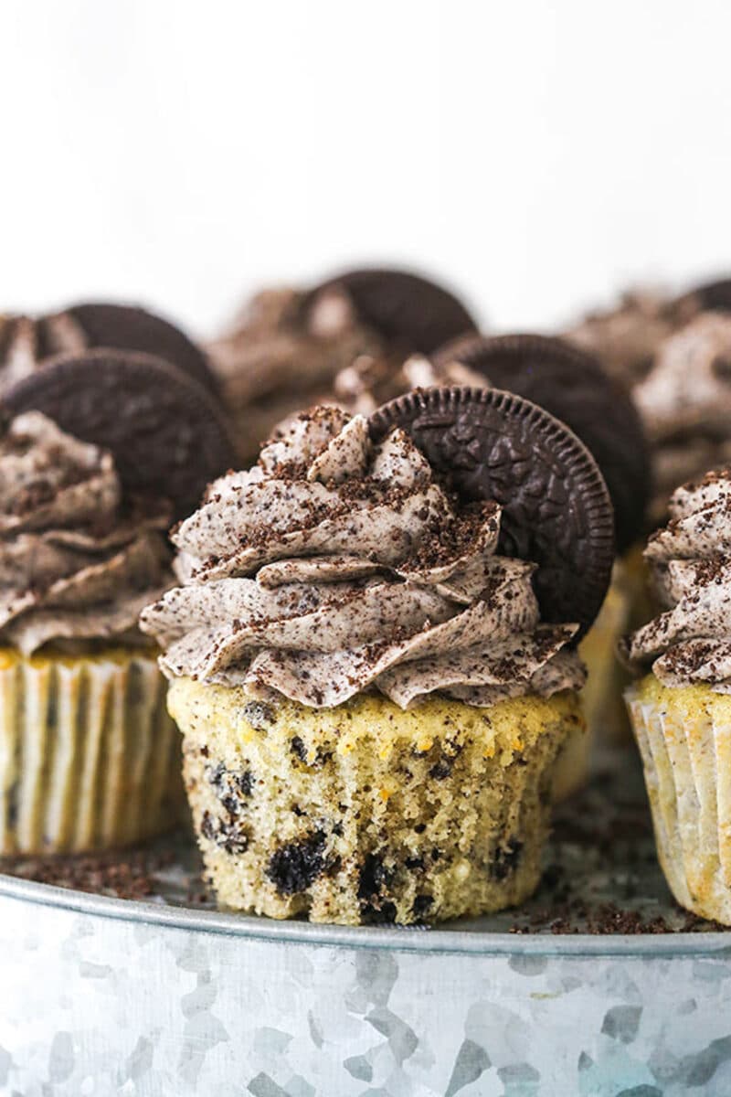Easy Cookies and Cream Cupcakes The Best Oreo Dessert Recipe