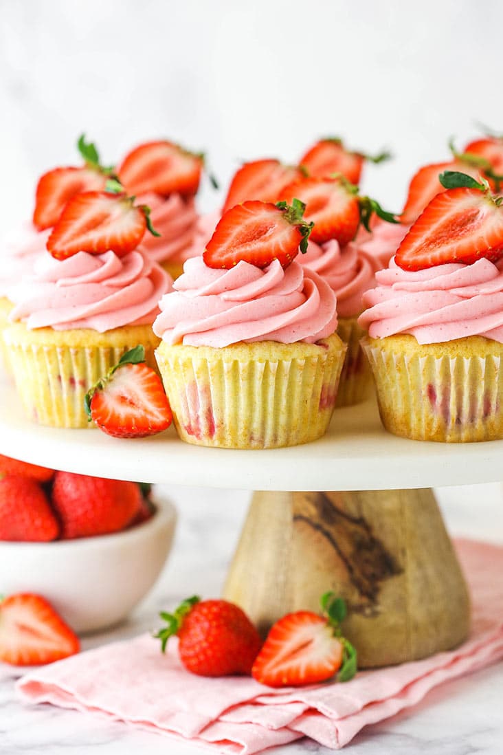 Fresh Strawberry Cupcakes Cupcake Recipe Loaded With Strawberries