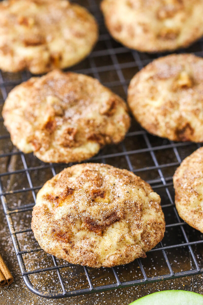 apple snickerdoodles on cooking rack