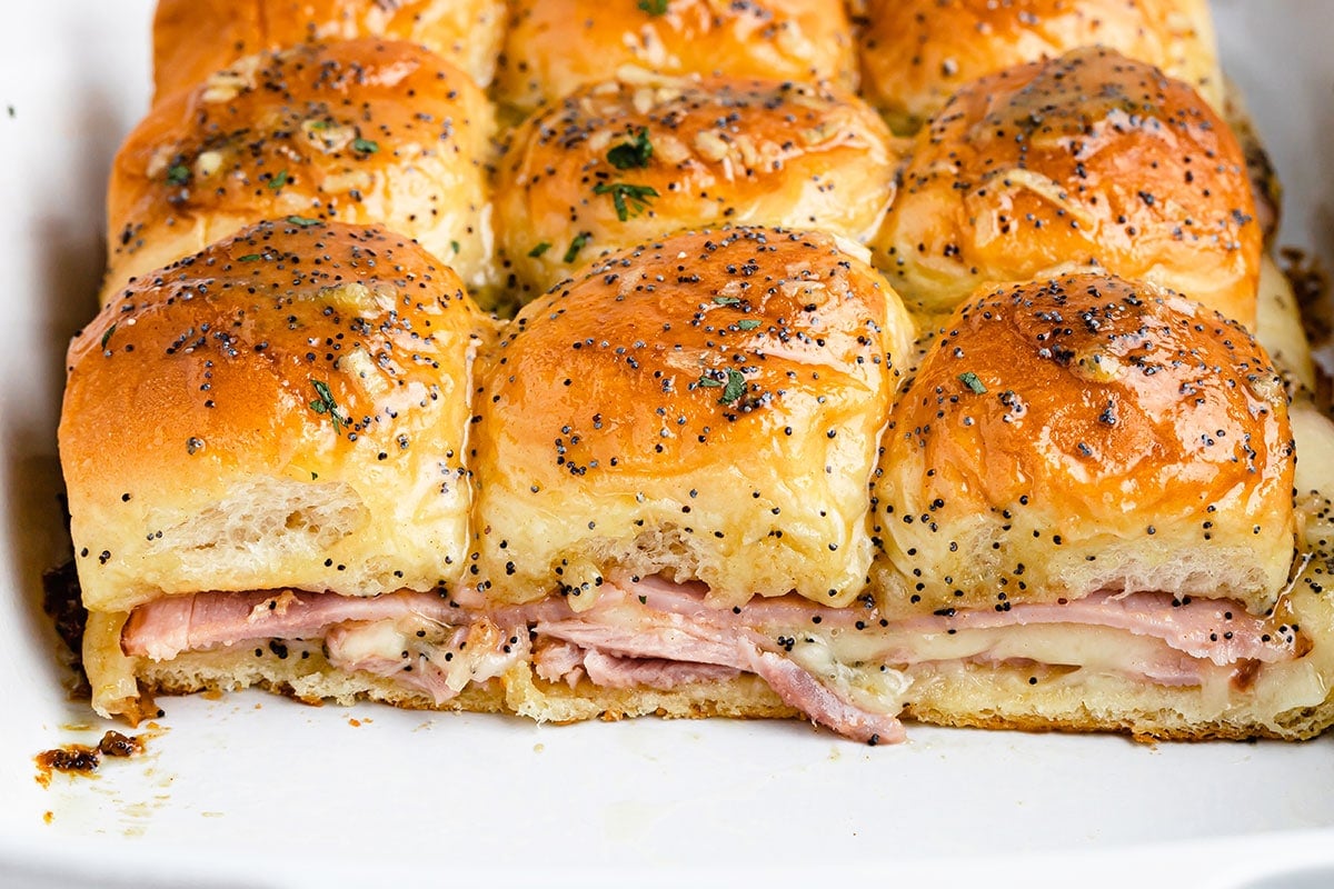 The Best Baked Ham and Cheese Sliders