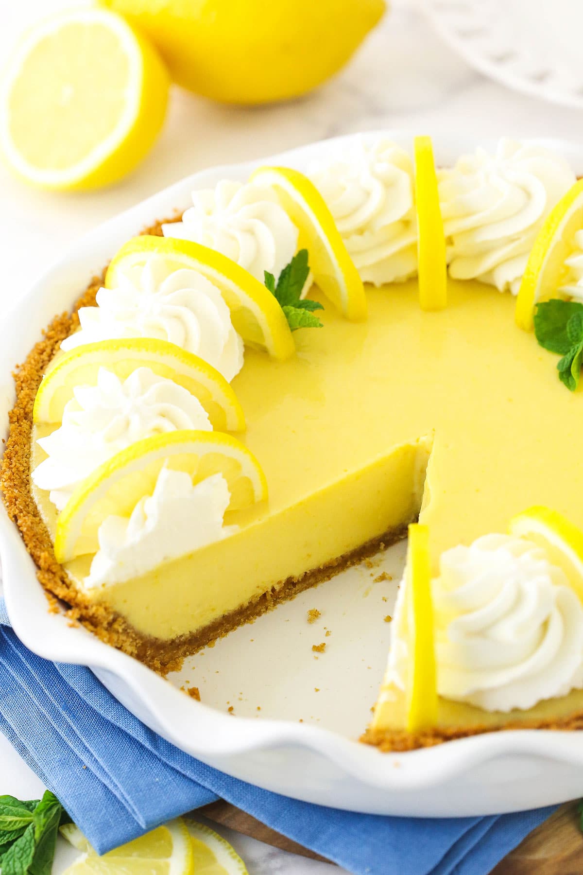 Perfectly Tart and Sweet Lemonade Icebox Pie | Life Love &amp; Sugar