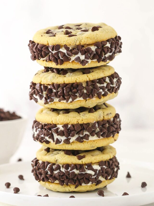 Easy Cookie Ice Cream Sandwiches! - Life Love and Sugar