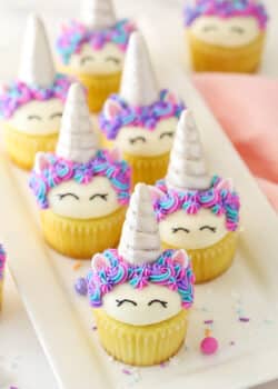 Decorated easy unicorn cupcakes.