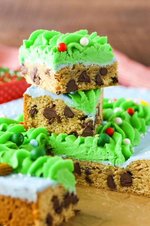 Christmas Tree Chocolate Chip Cookie Cake | Easy Christmas Dessert