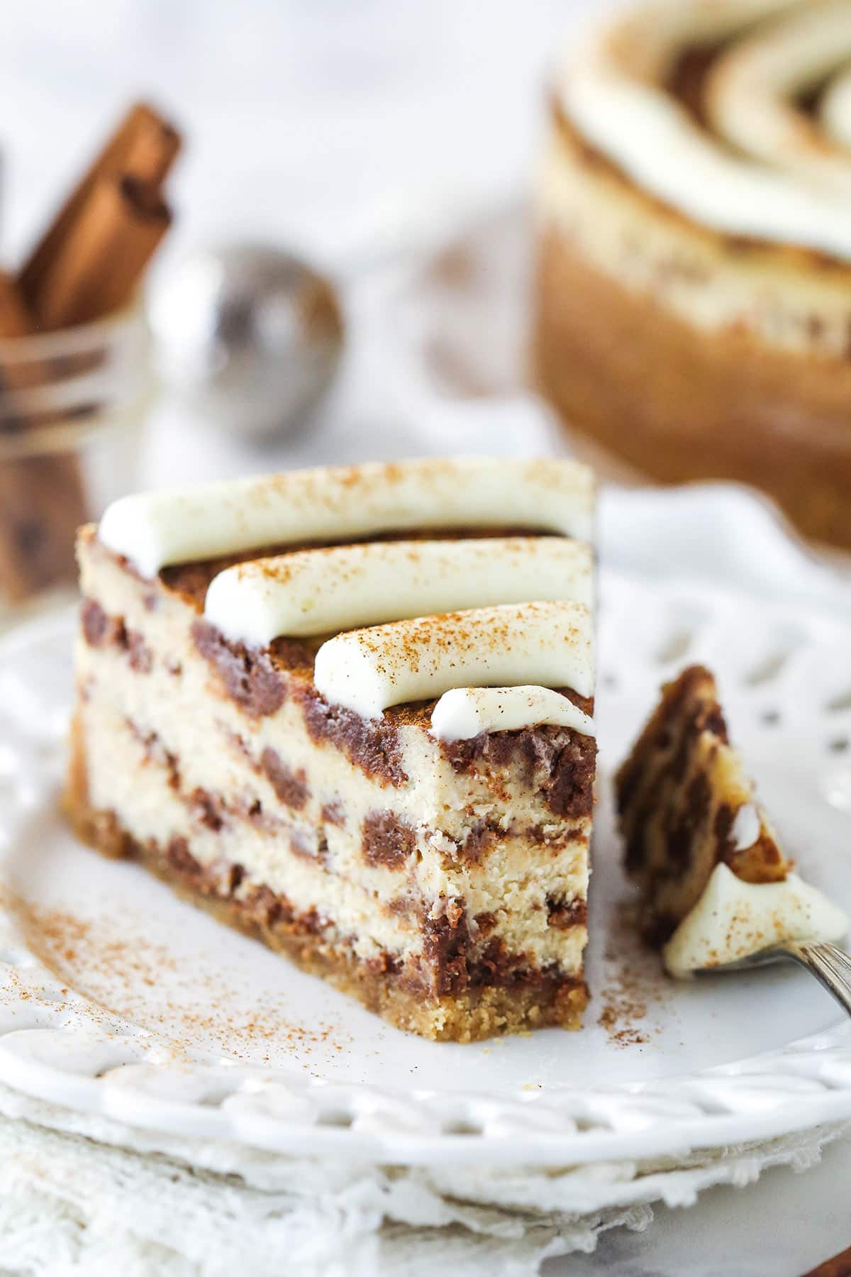 Cinnamon Roll Cheesecake | Life, Love and Sugar
