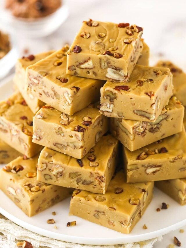 Pecan Praline Fudge