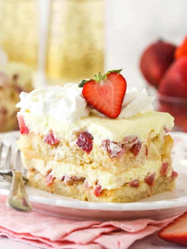 Strawberry Champagne Tiramisu