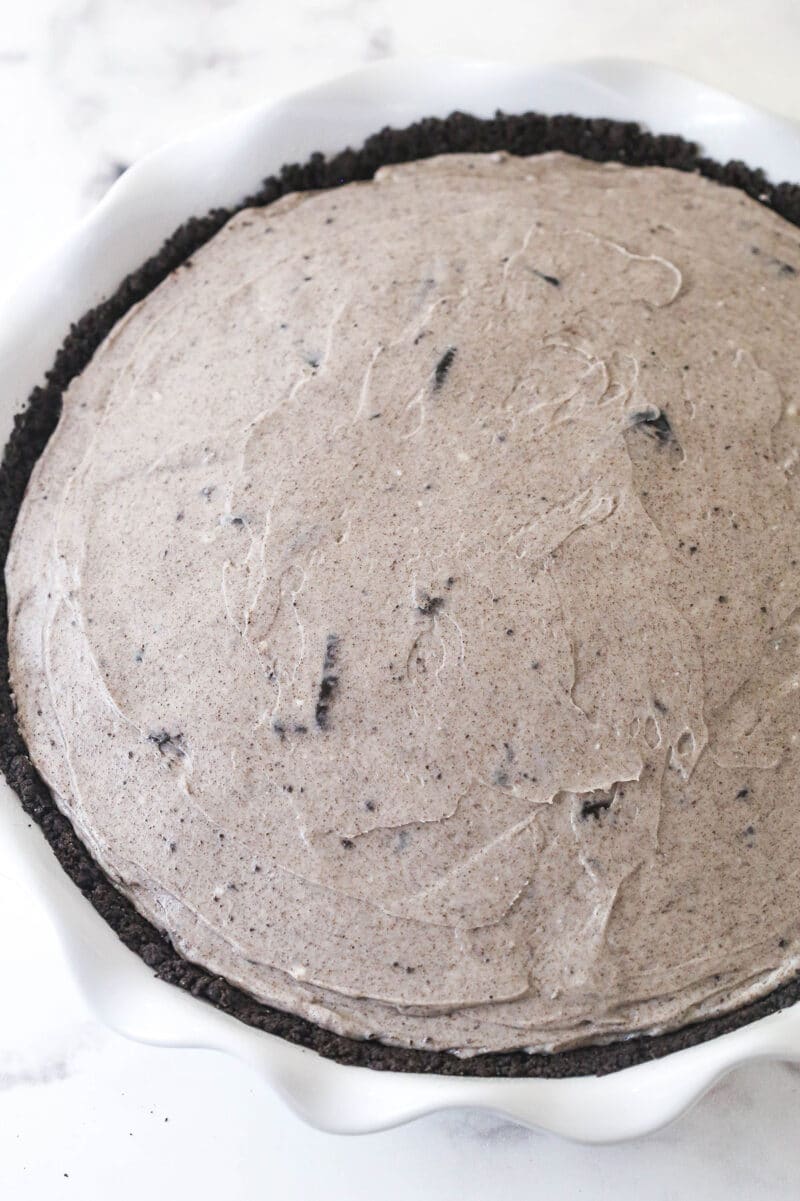 Oreo pie filling in a pie crust