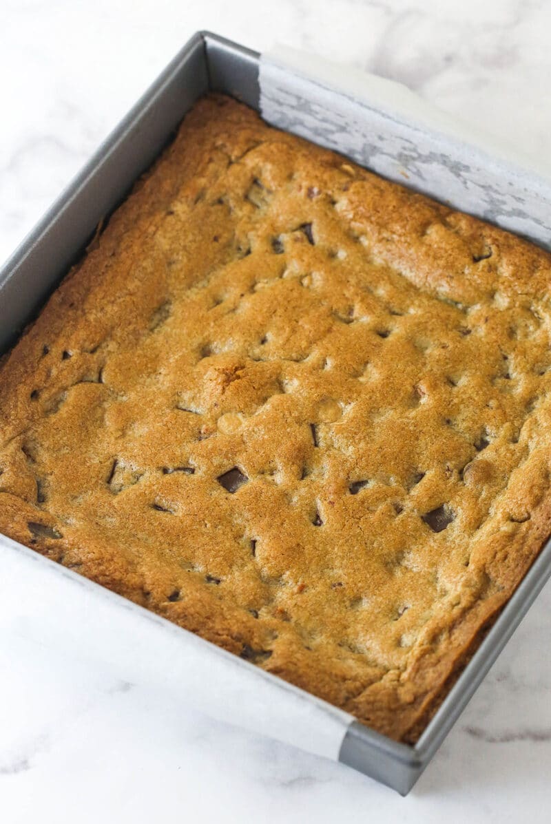 baked cookie bars in baking pan