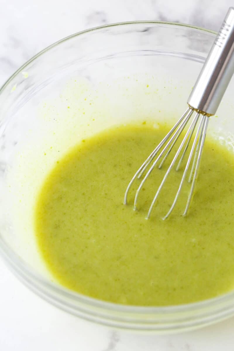 pistachio paste in glass bowl